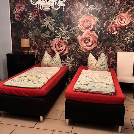 Bauernhof Privatzimmer Hortus Sandrine Gemeinschaftsbad Free Wifi Hausbreitenbach Bagian luar foto