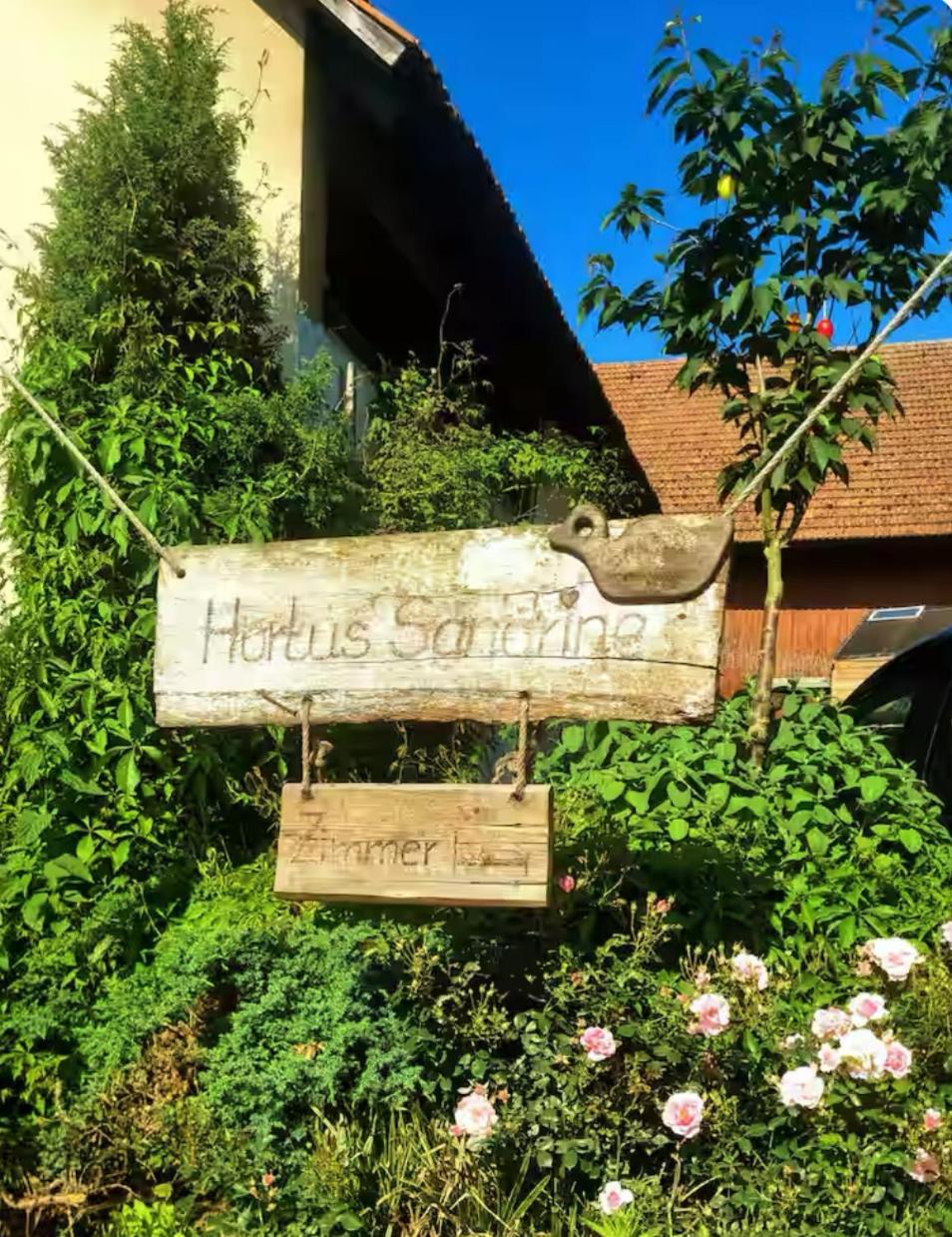 Bauernhof Privatzimmer Hortus Sandrine Gemeinschaftsbad Free Wifi Hausbreitenbach Bagian luar foto